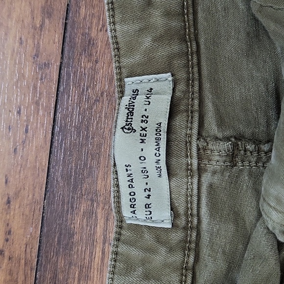 Anthropologie Stradivarius green cargo jeans - Picture 5 of 8